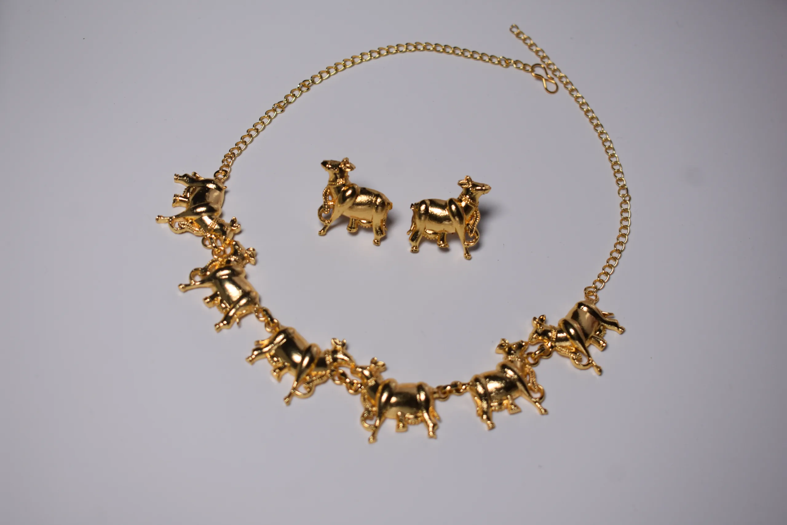 NANDI NECK PIECE SET