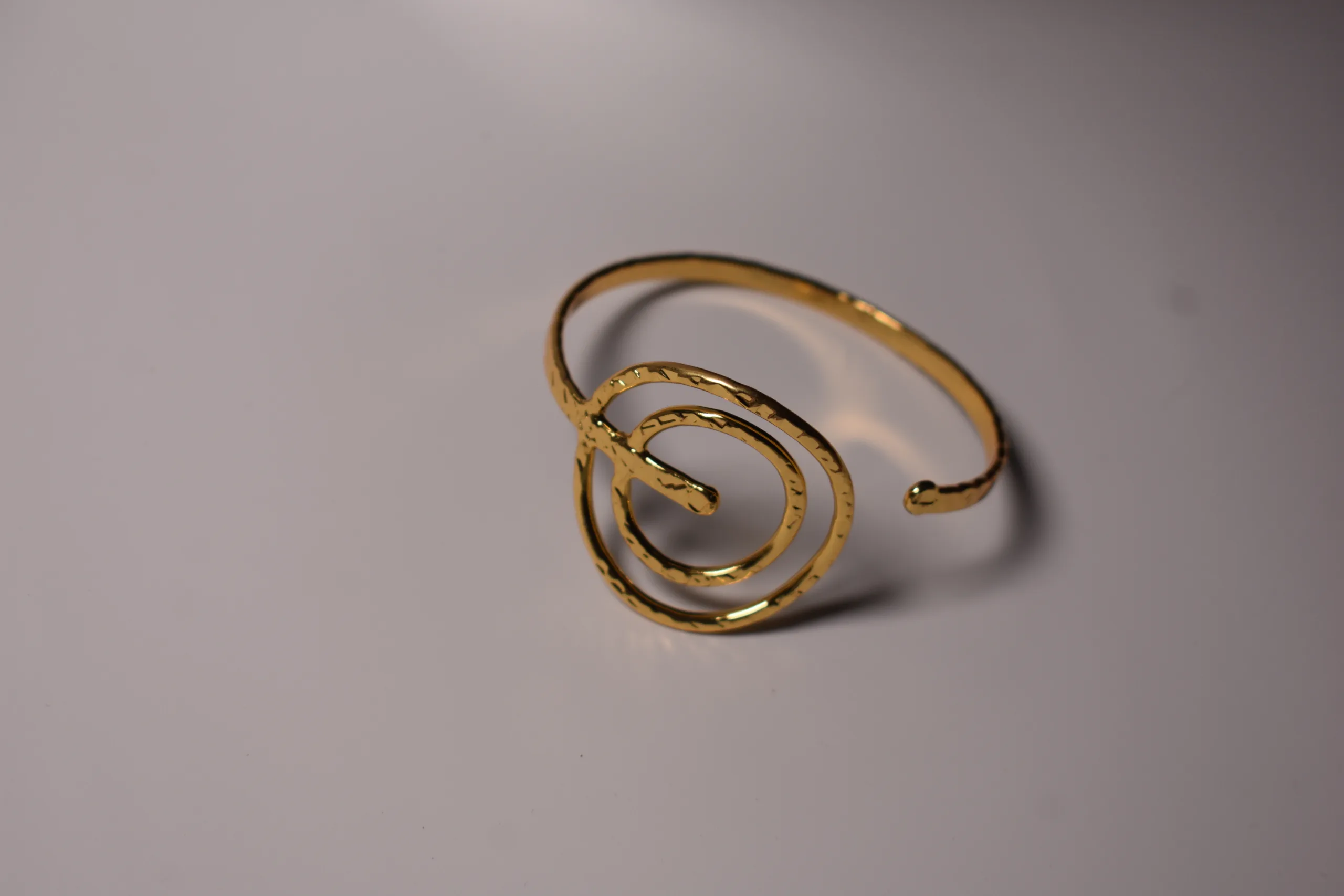 TWISTED ORBIT BRACELET - Image 3