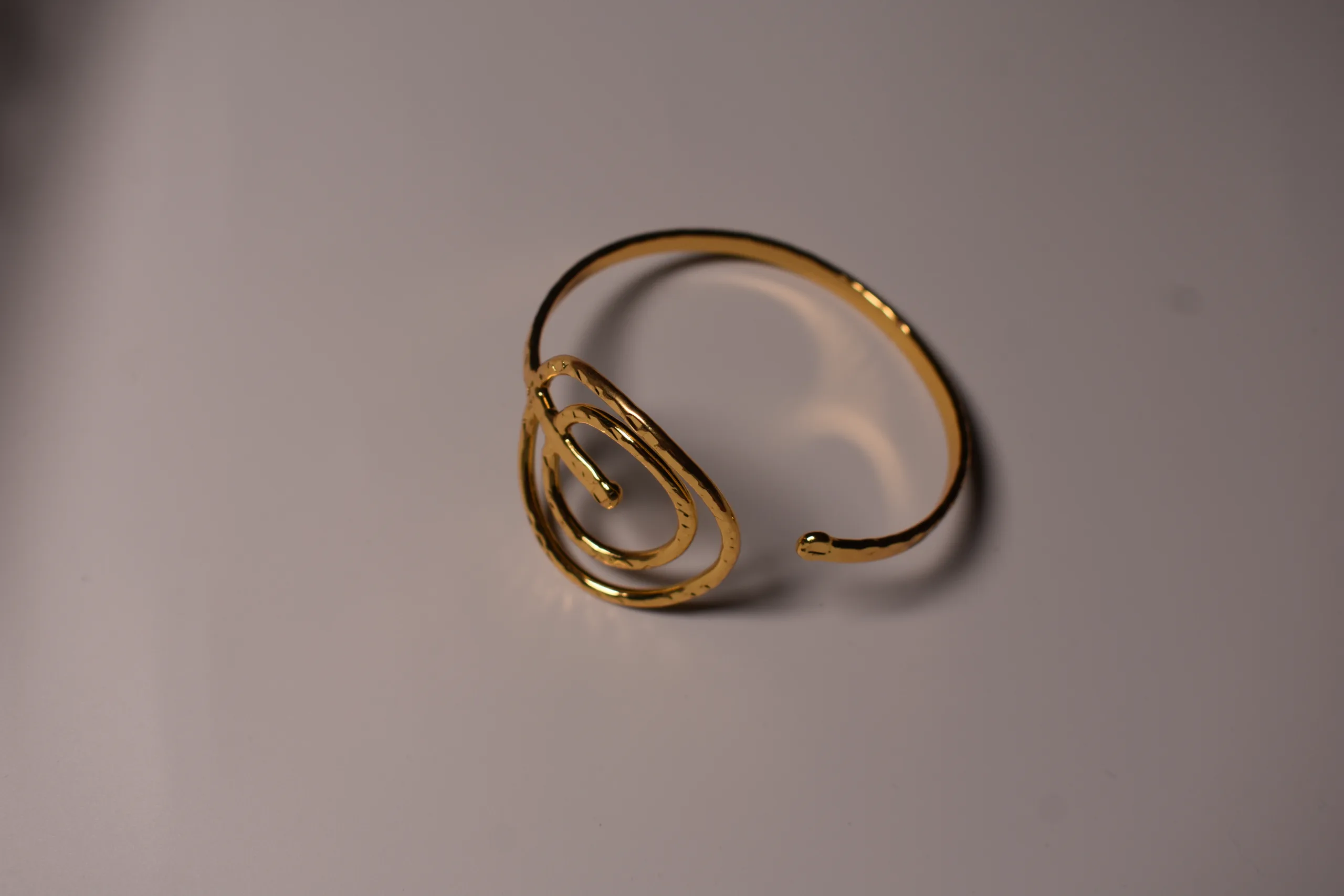 TWISTED ORBIT BRACELET - Image 4